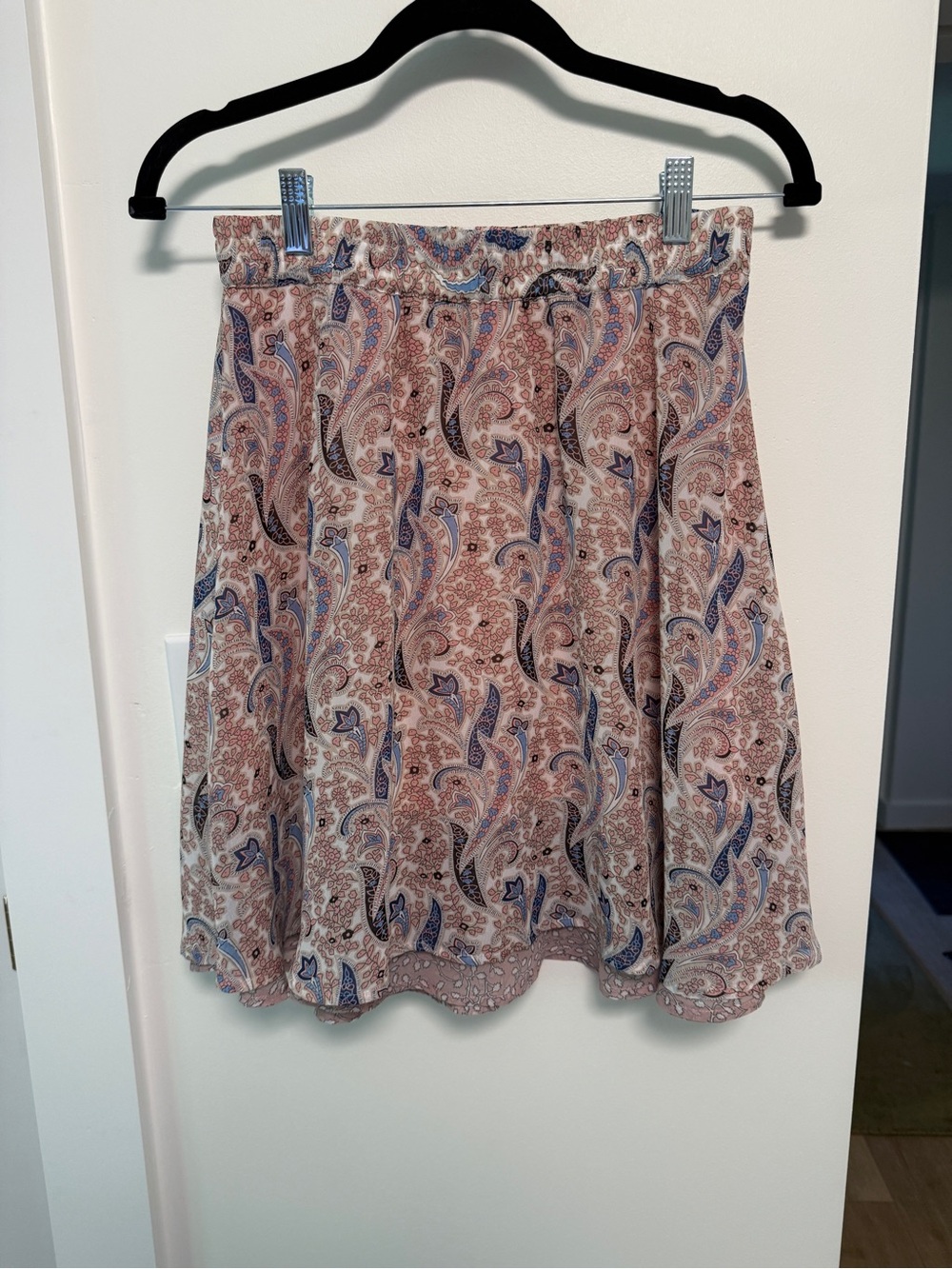 ESQUALO Paisley Circle Skirt in Blush and Navy